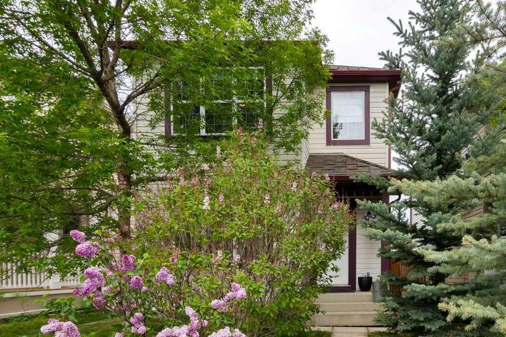 14 Everglen Manor SW, Calgary — main listing photo