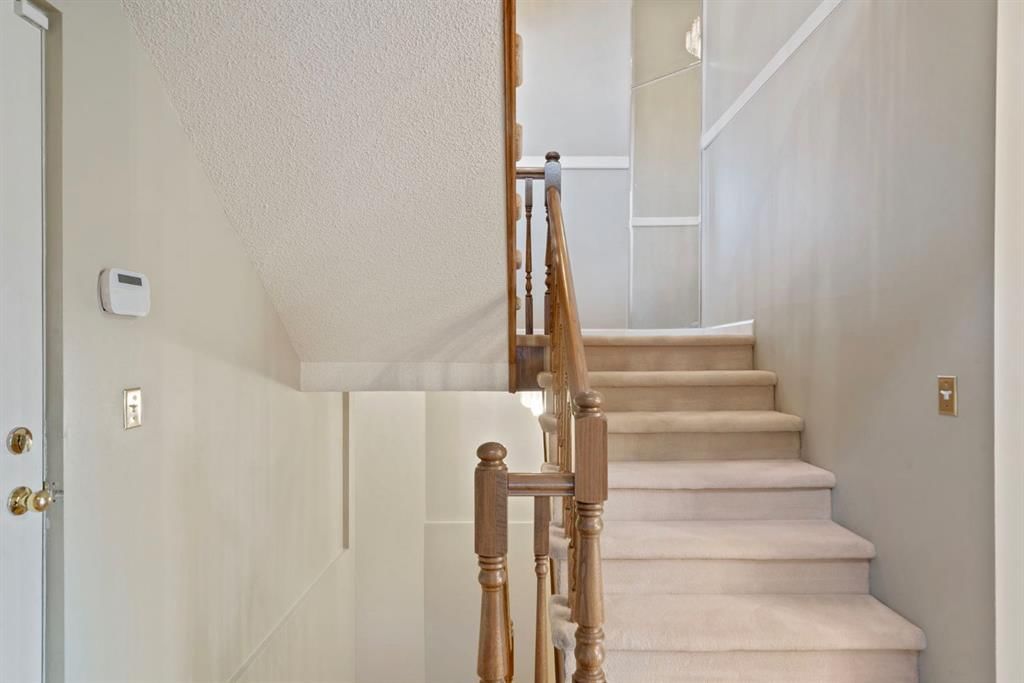 23, 275 Woodridge Drive SW, Calgary — photo 4 of 50