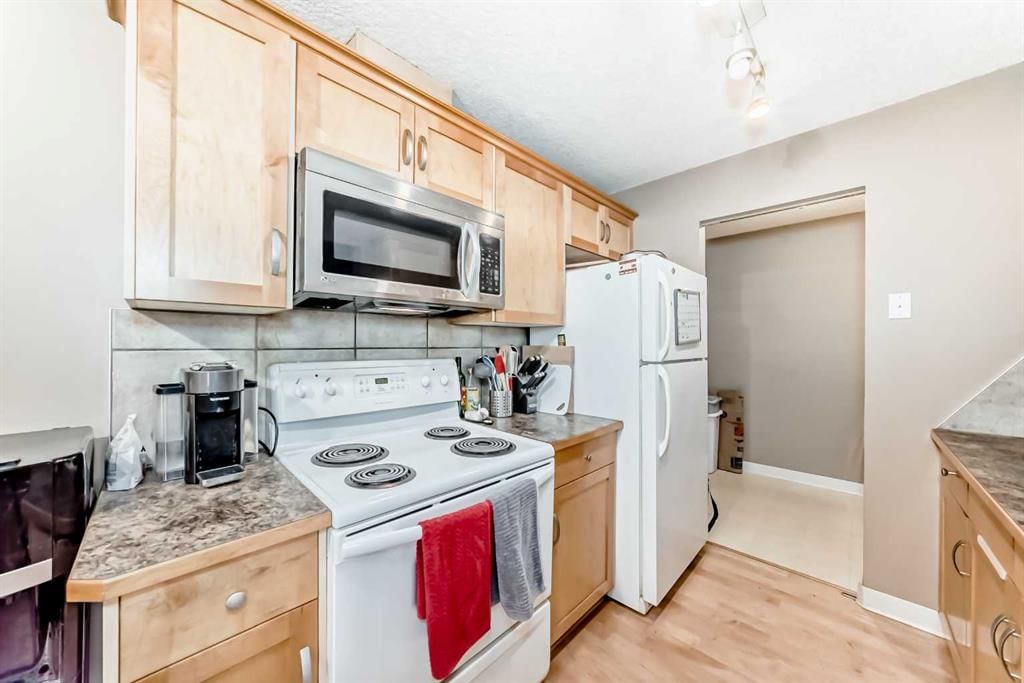 3207, 13045 6 Street SW, Calgary — photo 2 of 29