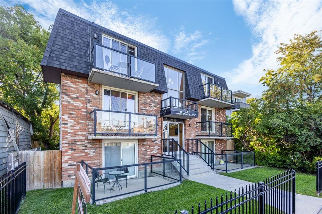201, 2209 14 Street SW, Calgary — photo 4 of 31
