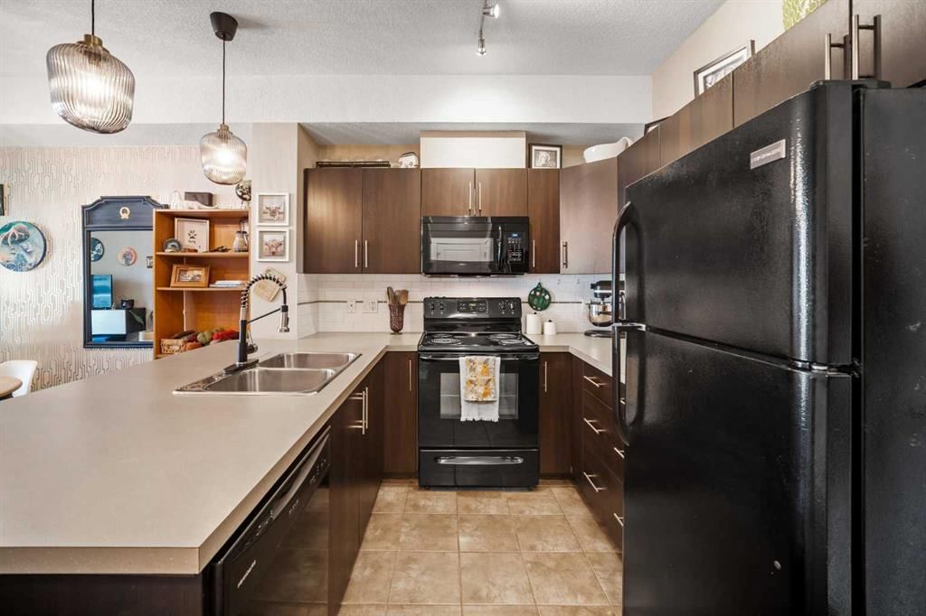 115, 2300 Evanston Square NW, Calgary — photo 5 of 33