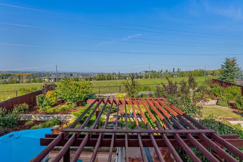 72 Tuscany Ridge Crescent NW, Calgary — photo 4 of 50