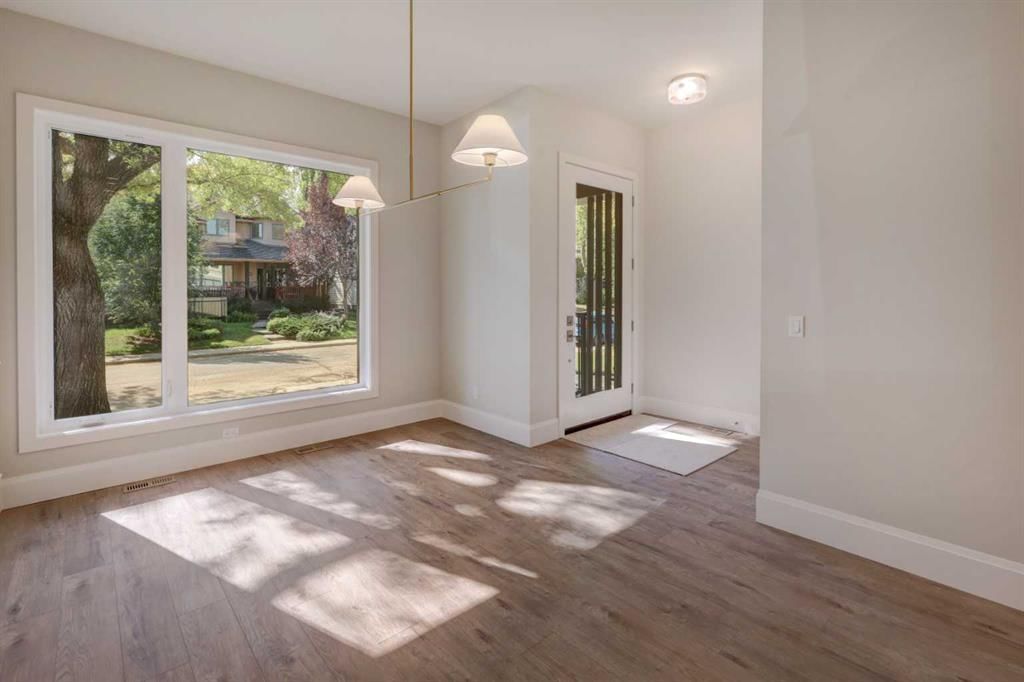 618 27 Avenue NW, Calgary — photo 4 of 37