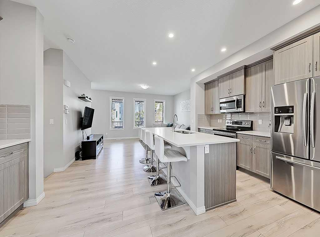 588 Evanston Link NW, Calgary — photo 5 of 36