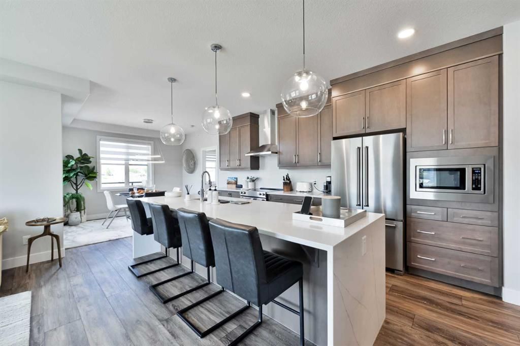 415, 8355 19 Avenue SW, Calgary — photo 4 of 41