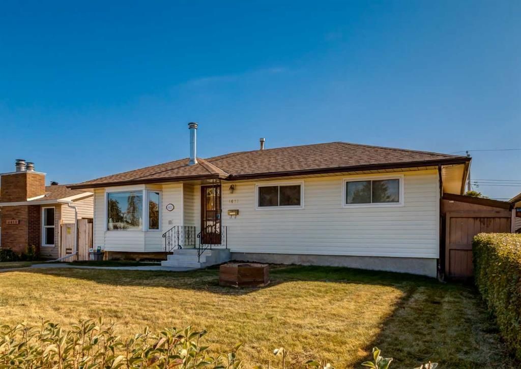 4611 Fortune Road SE, Calgary — photo 2 of 22