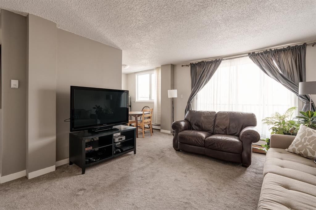403, 310 4 Avenue NE, Calgary — photo 4 of 23