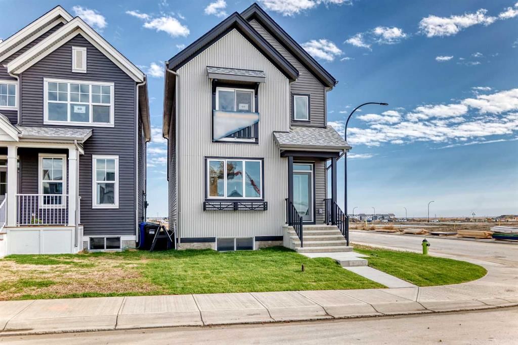 64 Bartlett Way SE, Calgary — main listing photo