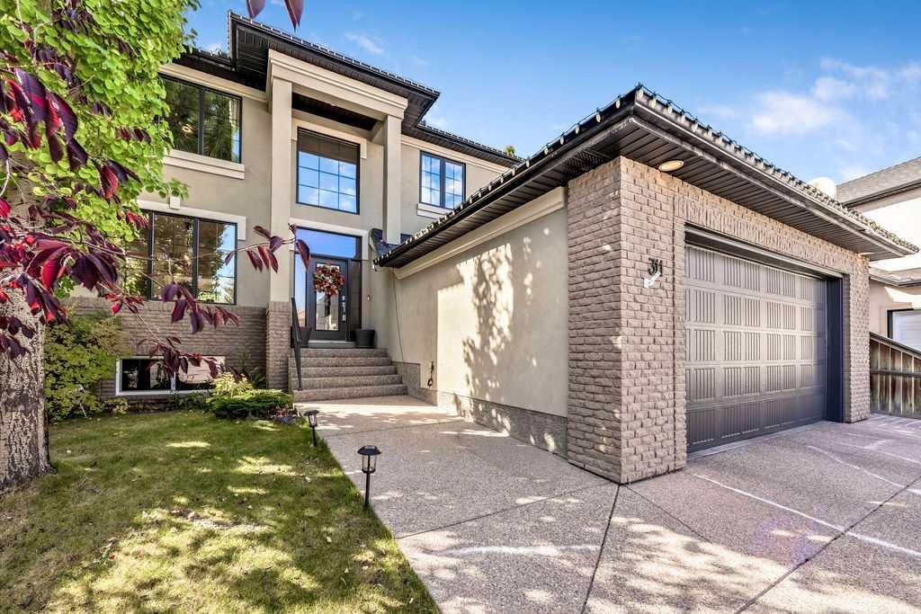 311 Simcrest Heights SW, Calgary — photo 3 of 50
