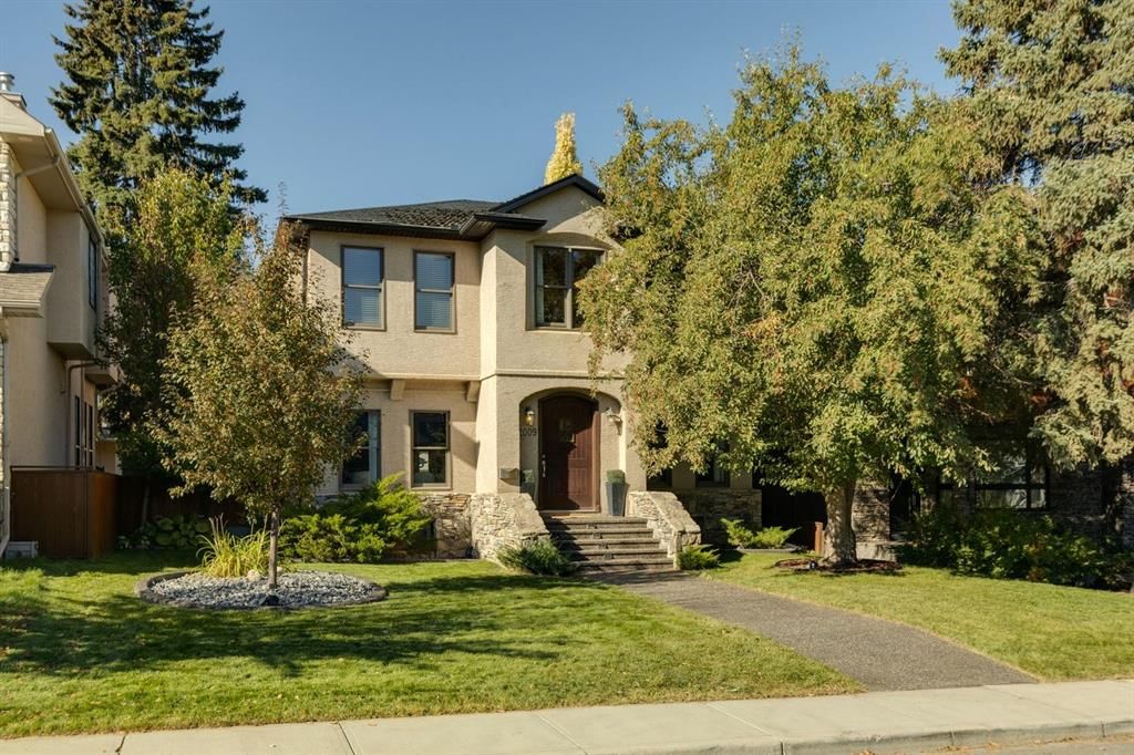 2009 32 Street SW, Calgary — main listing photo