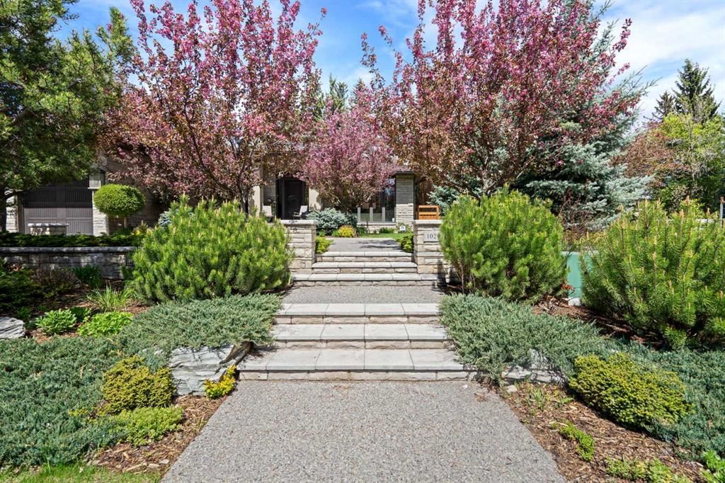 1020 Bel-Aire Drive SW, Calgary — main listing photo