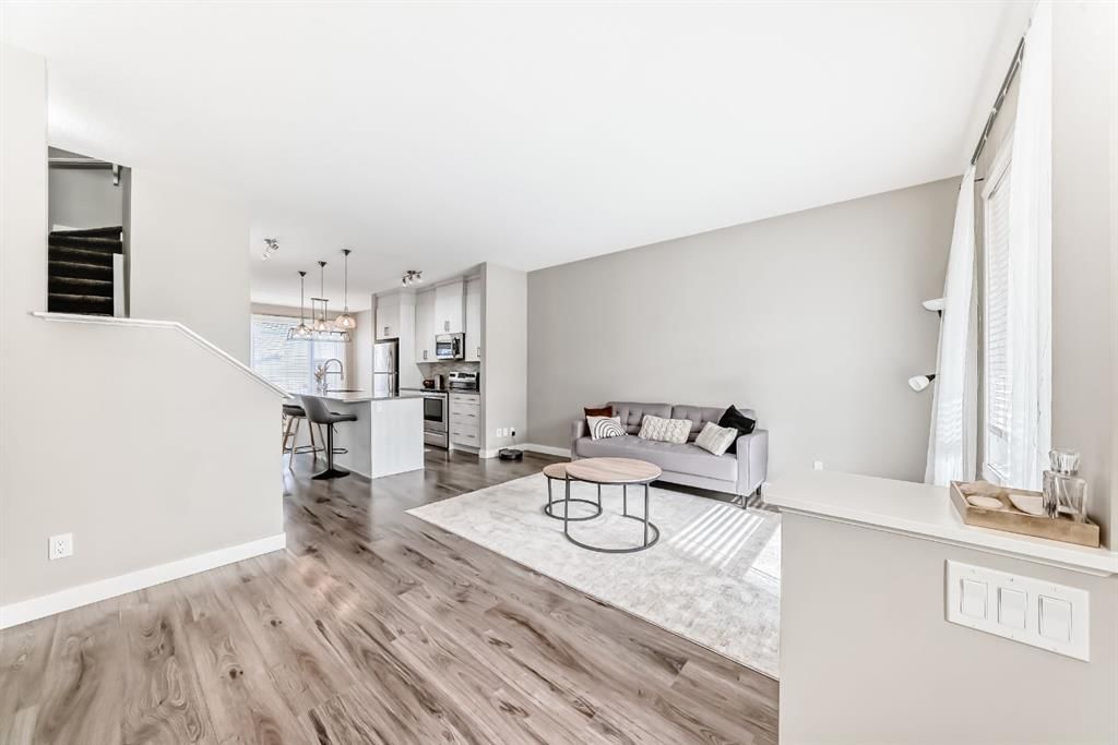65 Seton Terrace, Calgary — photo 4 of 29