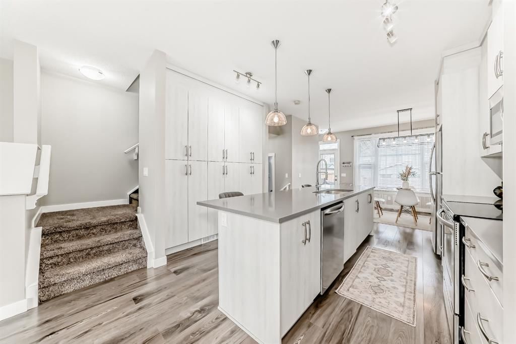65 Seton Terrace, Calgary — photo 5 of 29