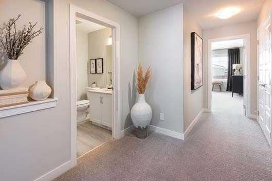 129 Hotchkiss Way SE, Calgary — photo 2 of 50