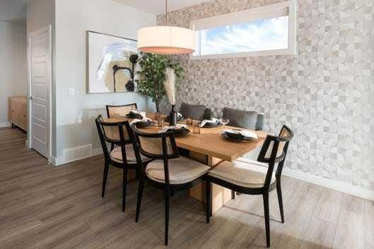 129 Hotchkiss Way SE, Calgary — photo 3 of 50