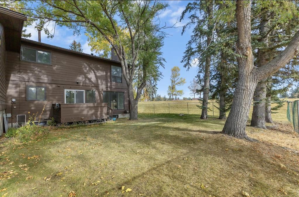 48, 336 Rundlehill Drive NE, Calgary — photo 2 of 40