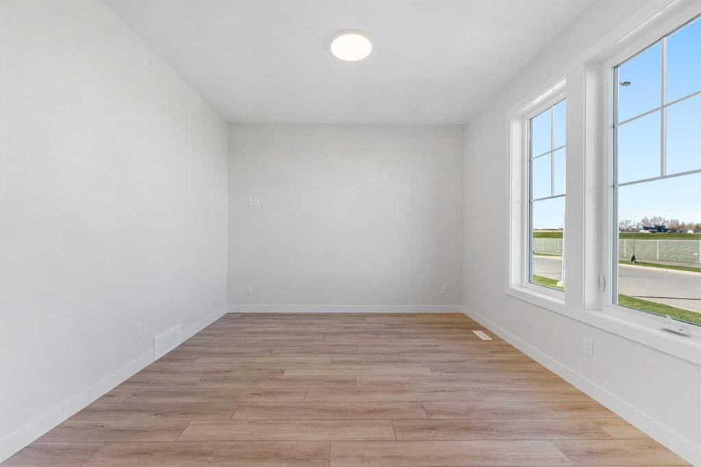 125 Ambleton Boulevard NW, Calgary — photo 4 of 50