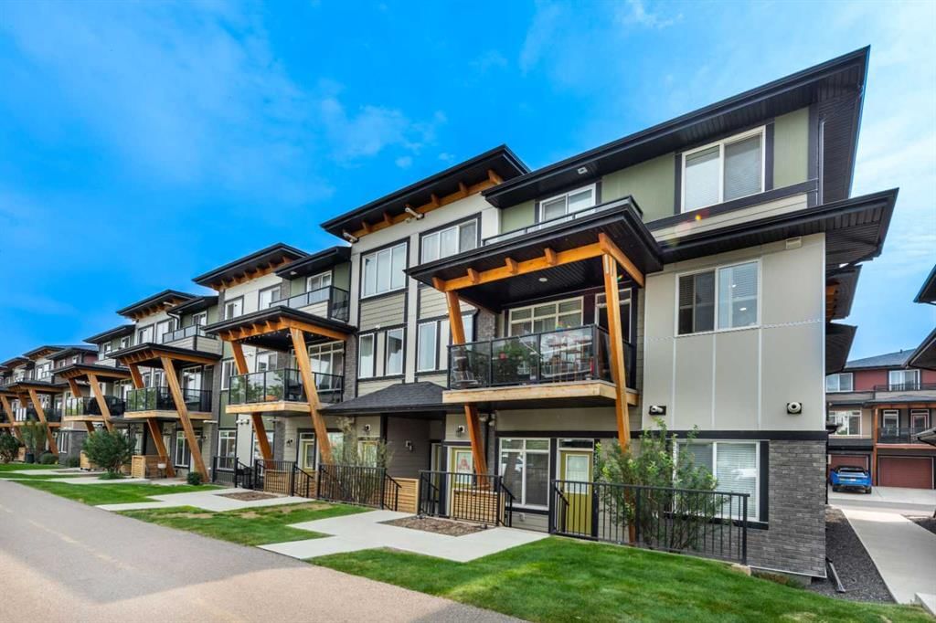4339 Seton Drive SE, Calgary — photo 4 of 35