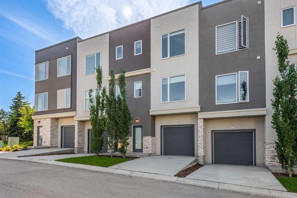 507 Shawnee Square SW, Calgary — main listing photo