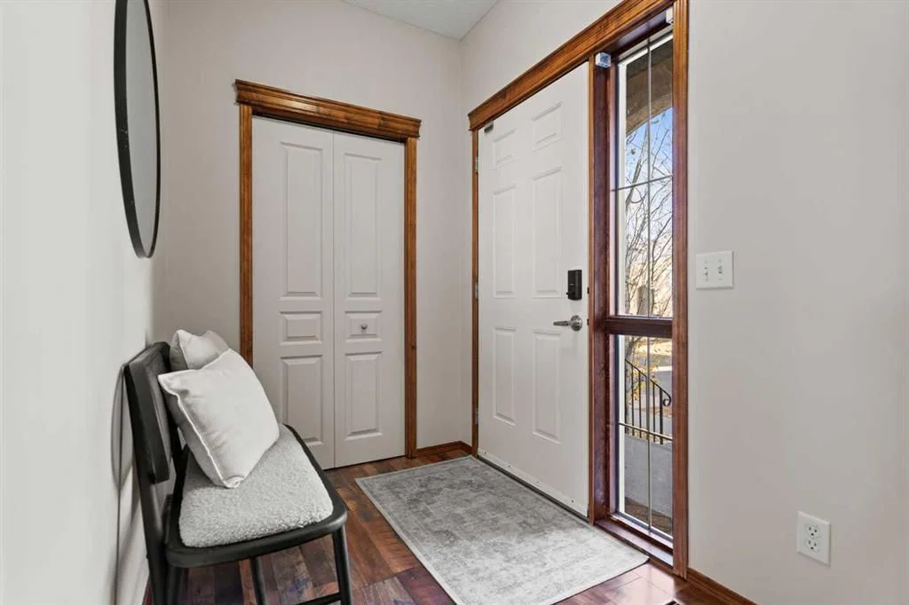 169 Elgin Manor SE, Calgary — photo 2 of 49
