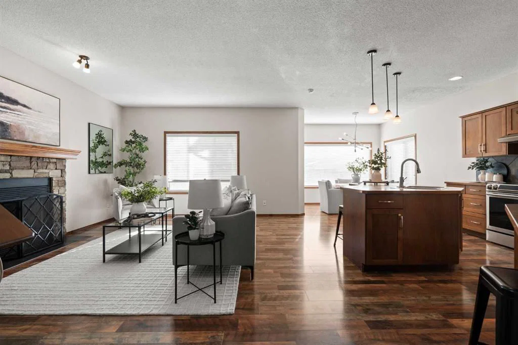 169 Elgin Manor SE, Calgary — photo 4 of 49