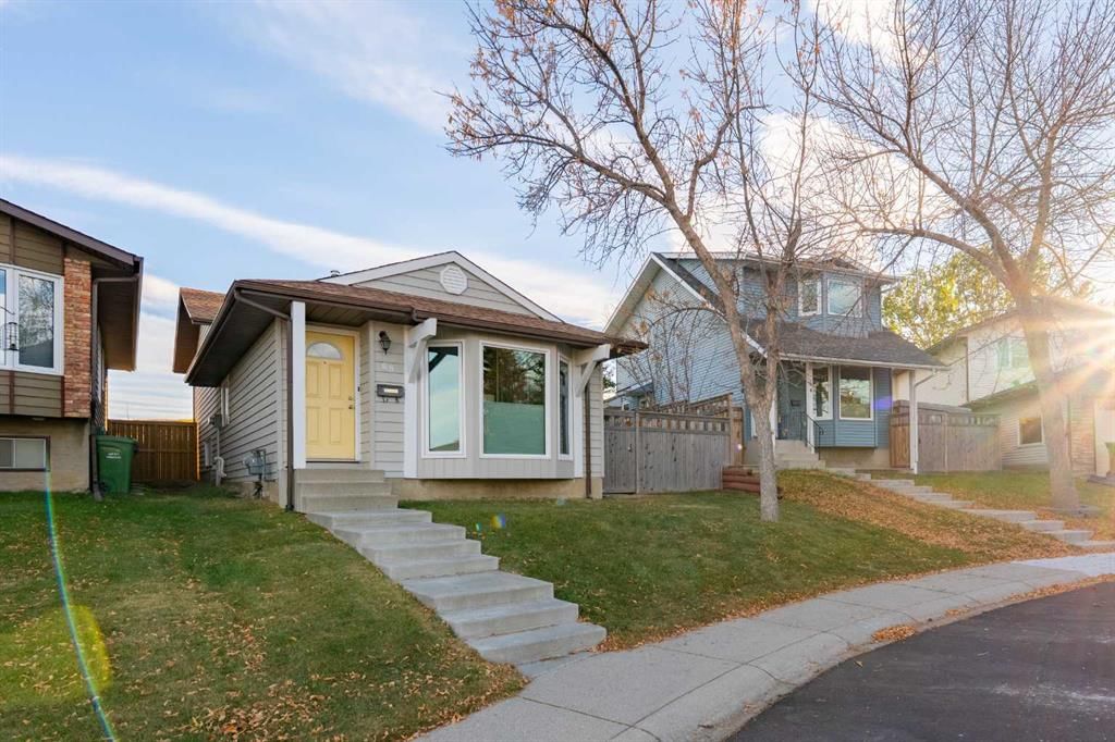 68 Macewan Glen Close NW, Calgary — photo 2 of 44