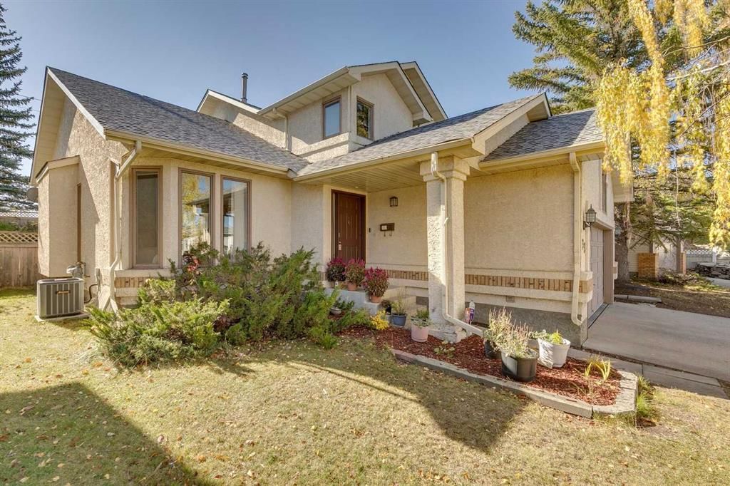 33 Shawnee View SW, Calgary — main listing photo