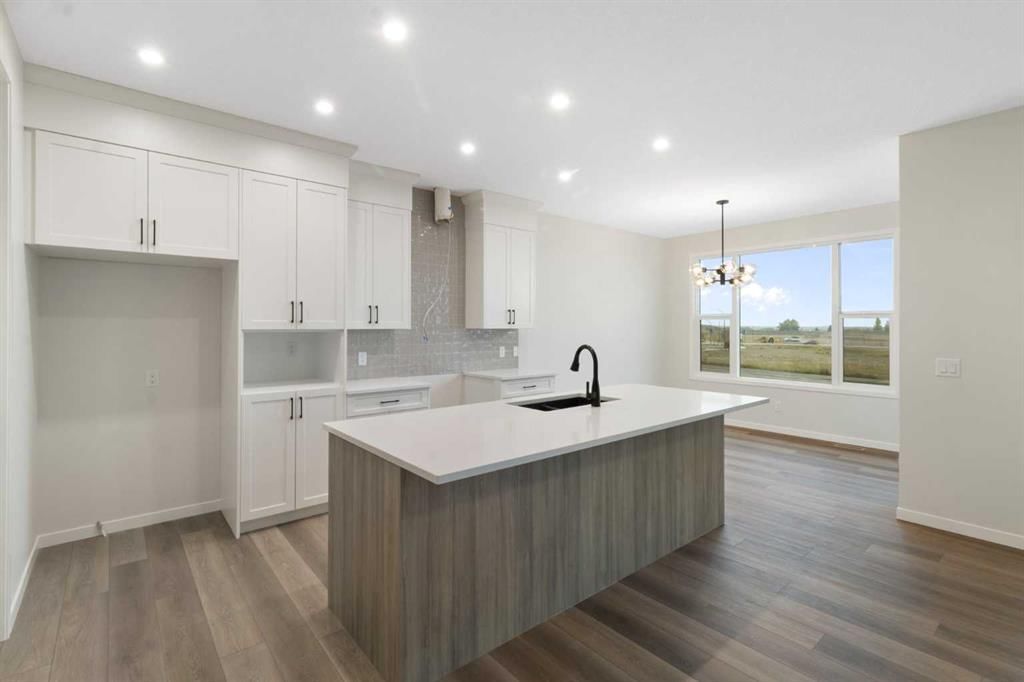 164 Belmont Place SW, Calgary — photo 4 of 43