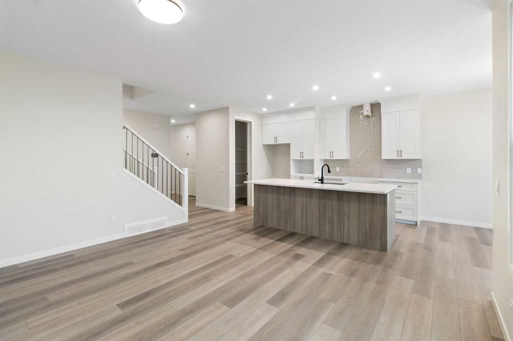 164 Belmont Place SW, Calgary — photo 5 of 43