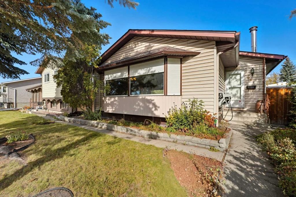 331 Whitman Place NE, Calgary — main listing photo