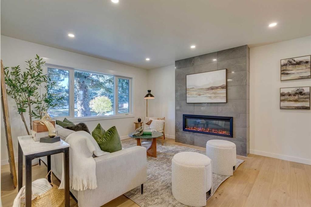 10228 Maple Brook Place SE, Calgary — photo 3 of 50