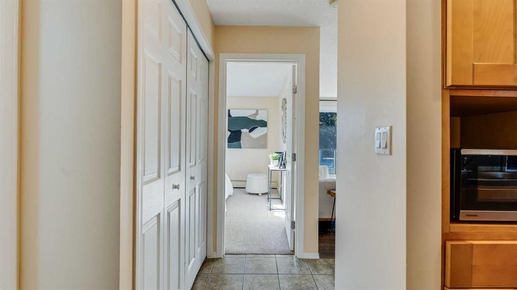 204, 1836 12 Avenue SW, Calgary — photo 2 of 27