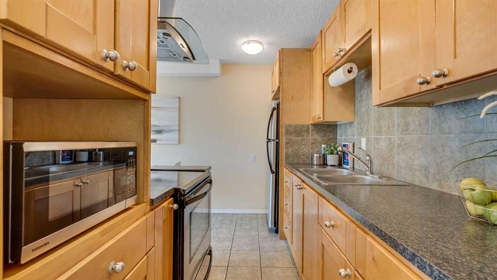 204, 1836 12 Avenue SW, Calgary — photo 3 of 27