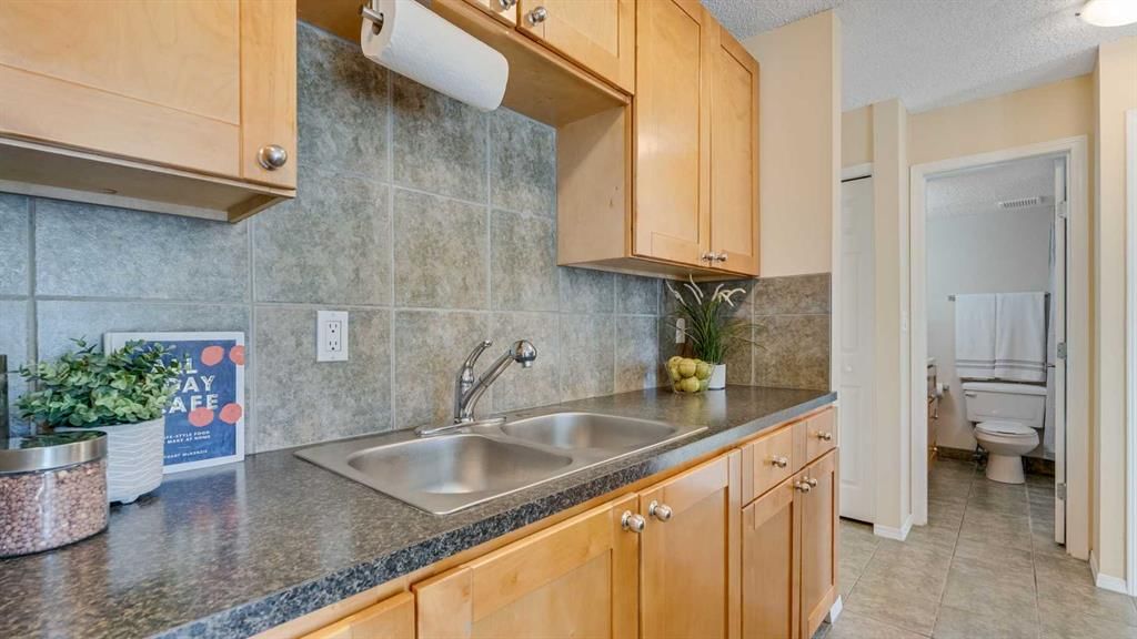 204, 1836 12 Avenue SW, Calgary — photo 5 of 27