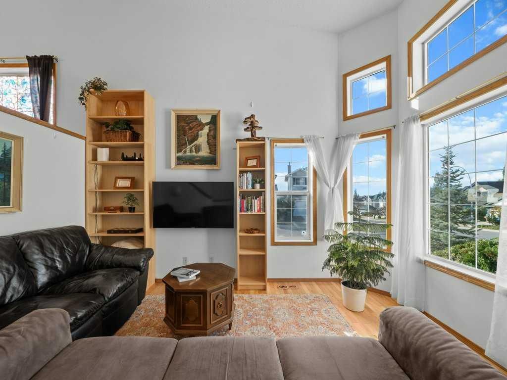 74 Arbour Stone Rise NW, Calgary — photo 2 of 32