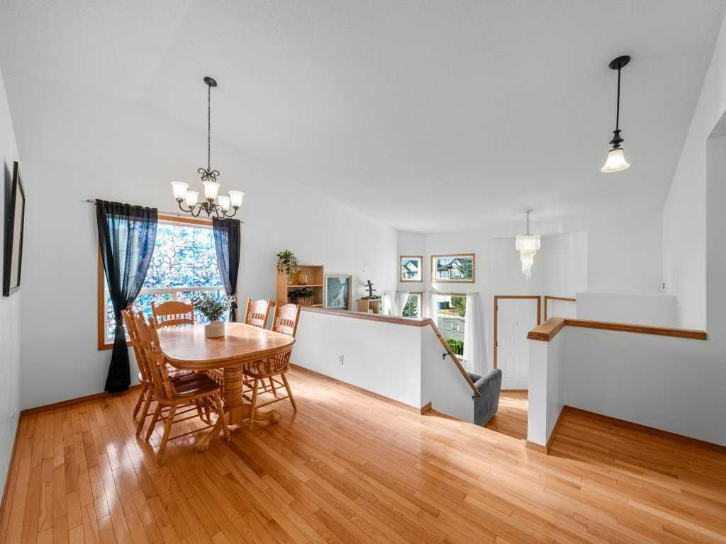 74 Arbour Stone Rise NW, Calgary — photo 4 of 32