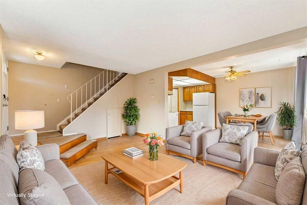 141, 3809 45 Street SW, Calgary — main listing photo