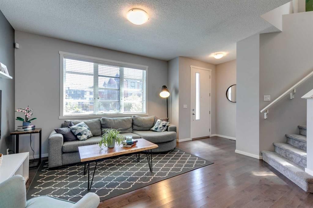 357 Walden Parade SE, Calgary — photo 4 of 43