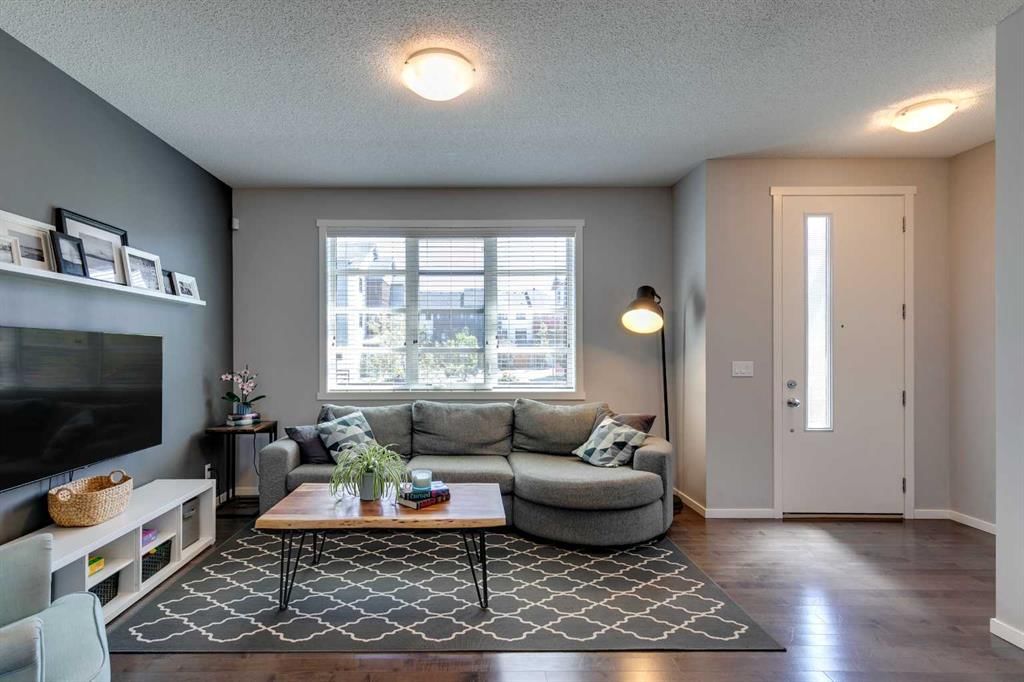 357 Walden Parade SE, Calgary — photo 5 of 43