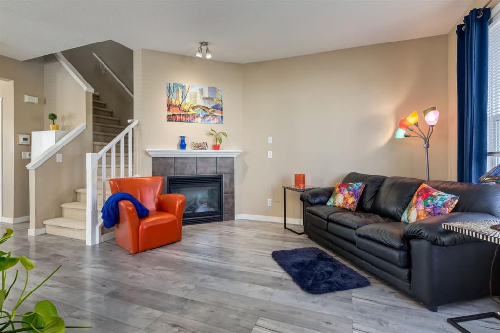 15 Covemeadow Close NE, Calgary — photo 3 of 29