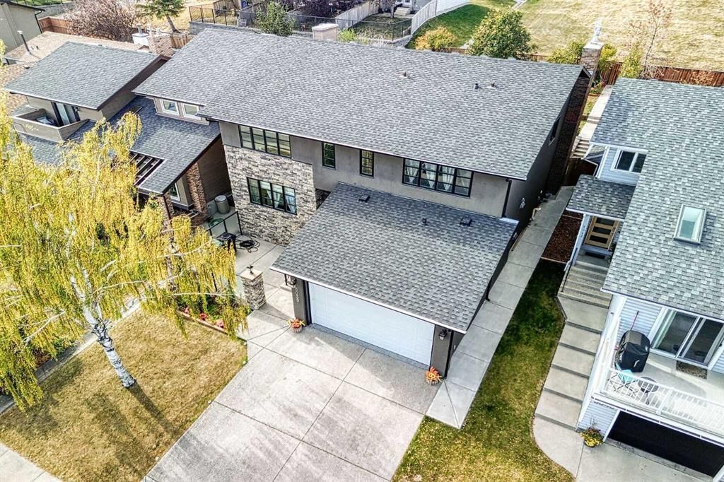5039 Norris Road NW, Calgary — main listing photo