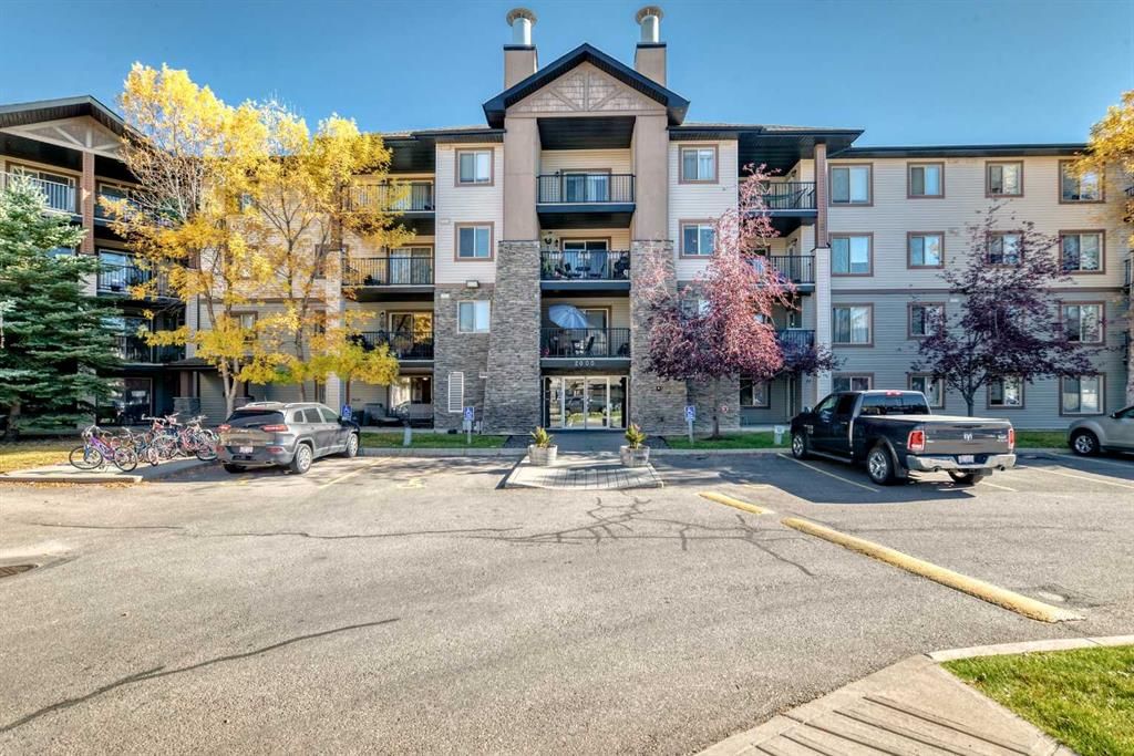 2109, 8 Bridlecrest Drive SW, Calgary — photo 5 of 43
