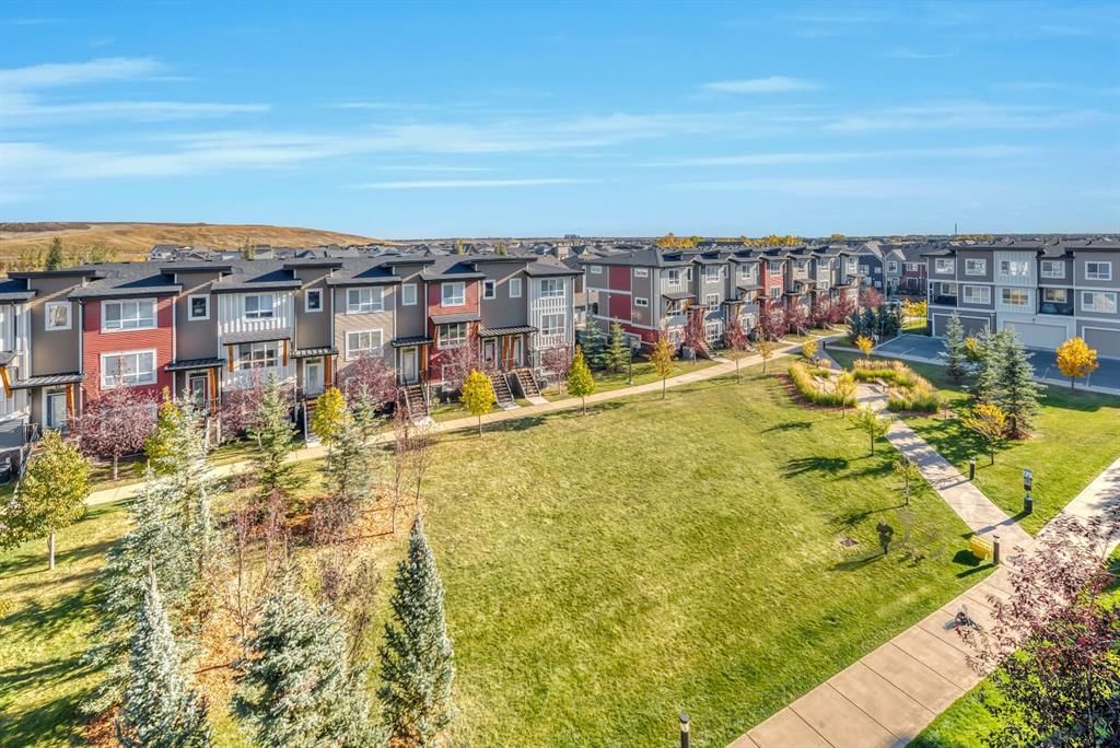 409, 35 Walgrove Walk SE, Calgary — photo 2 of 24