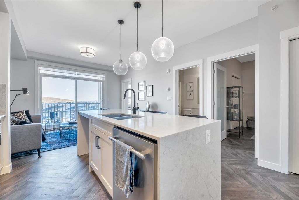 409, 35 Walgrove Walk SE, Calgary — photo 3 of 24