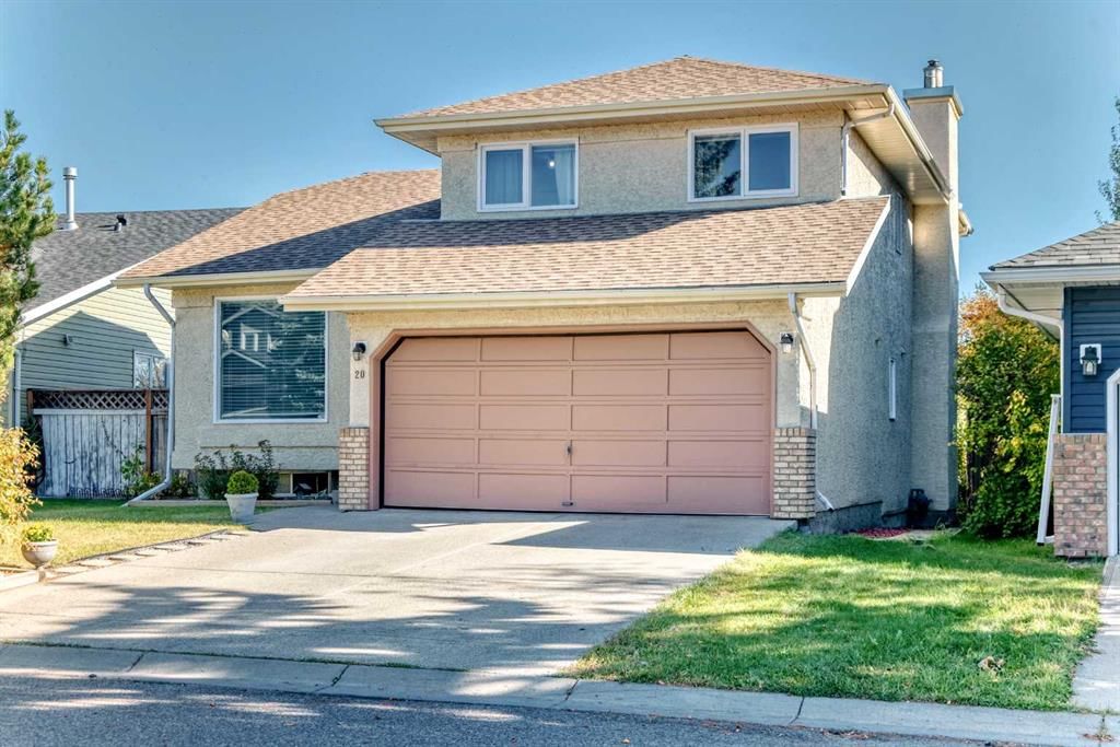 20 Rivergreen Crescent SE, Calgary — main listing photo