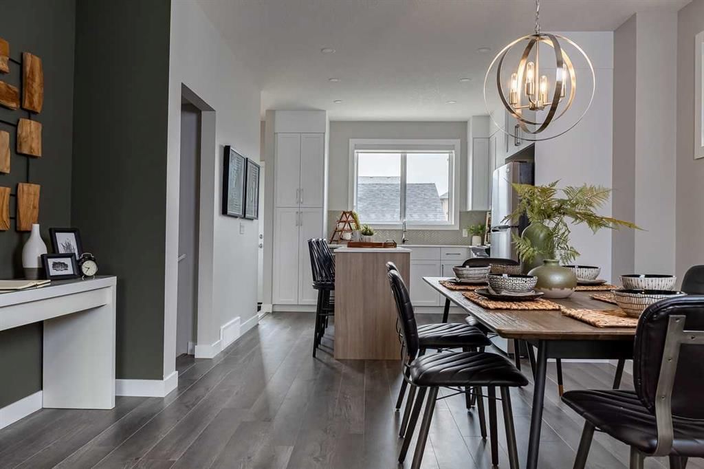 14430 15 Street NE, Calgary — photo 5 of 14