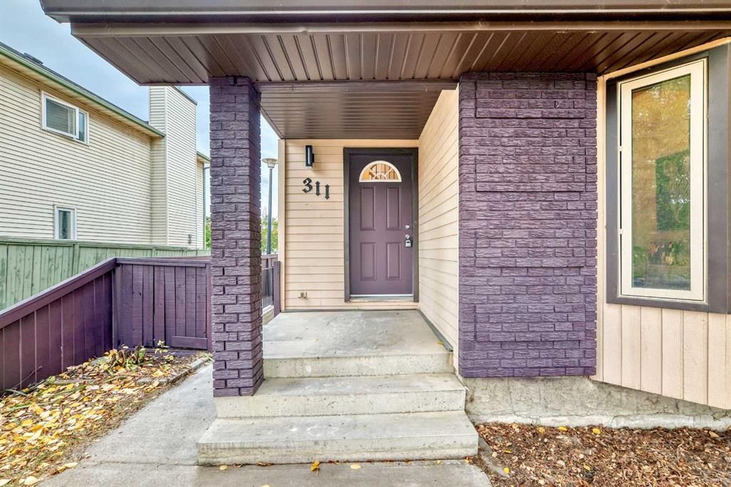 311 Shawnessy Drive SW, Calgary — photo 3 of 50