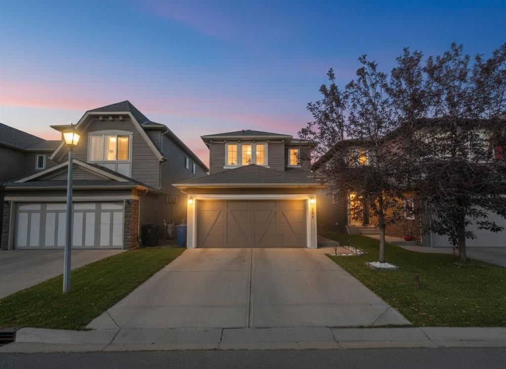 551 EVANSBOROUGH Way NW, Calgary — main listing photo