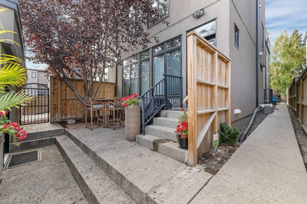 2, 1926 36 Street SW, Calgary — photo 4 of 48