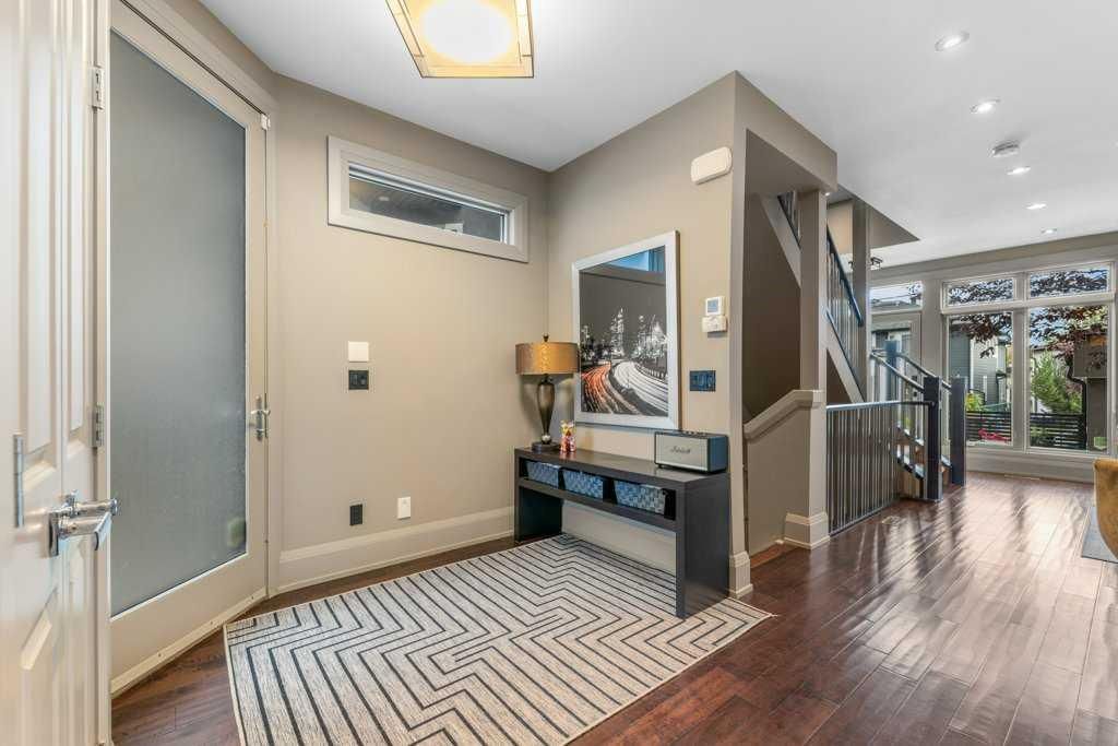 2, 1926 36 Street SW, Calgary — photo 5 of 48